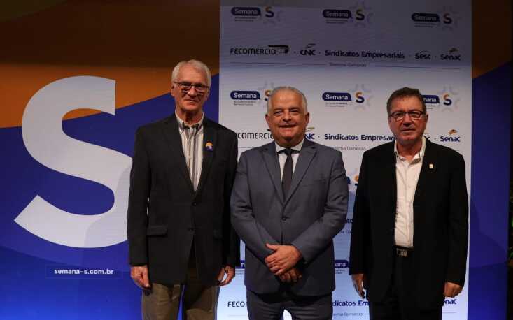 Dall'Acqua, o ministro Márcio França e Omar Abdul Assaf, presidente do Sincomércio-BSVR Dall'Acqua, o ministro Márcio França e Omar Abdul Assaf, presidente do Sincomércio-BSVR